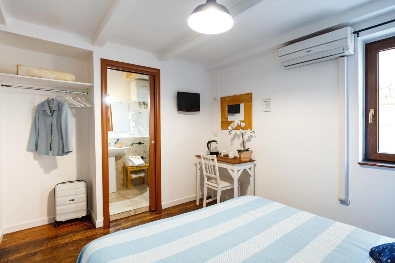 B&B La Corte San Francesco Μπάρι Εξωτερικό φωτογραφία