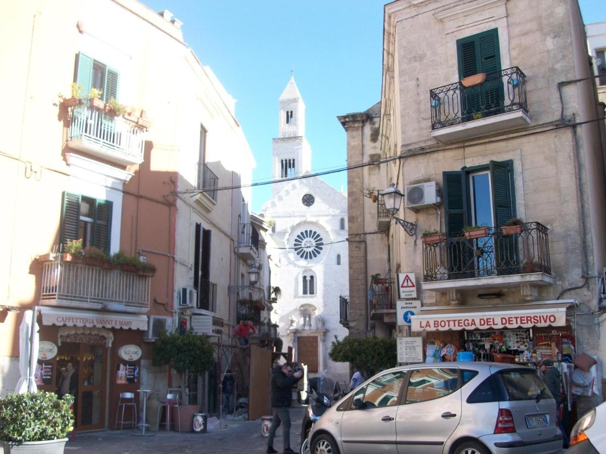 B&B La Corte San Francesco Μπάρι Εξωτερικό φωτογραφία