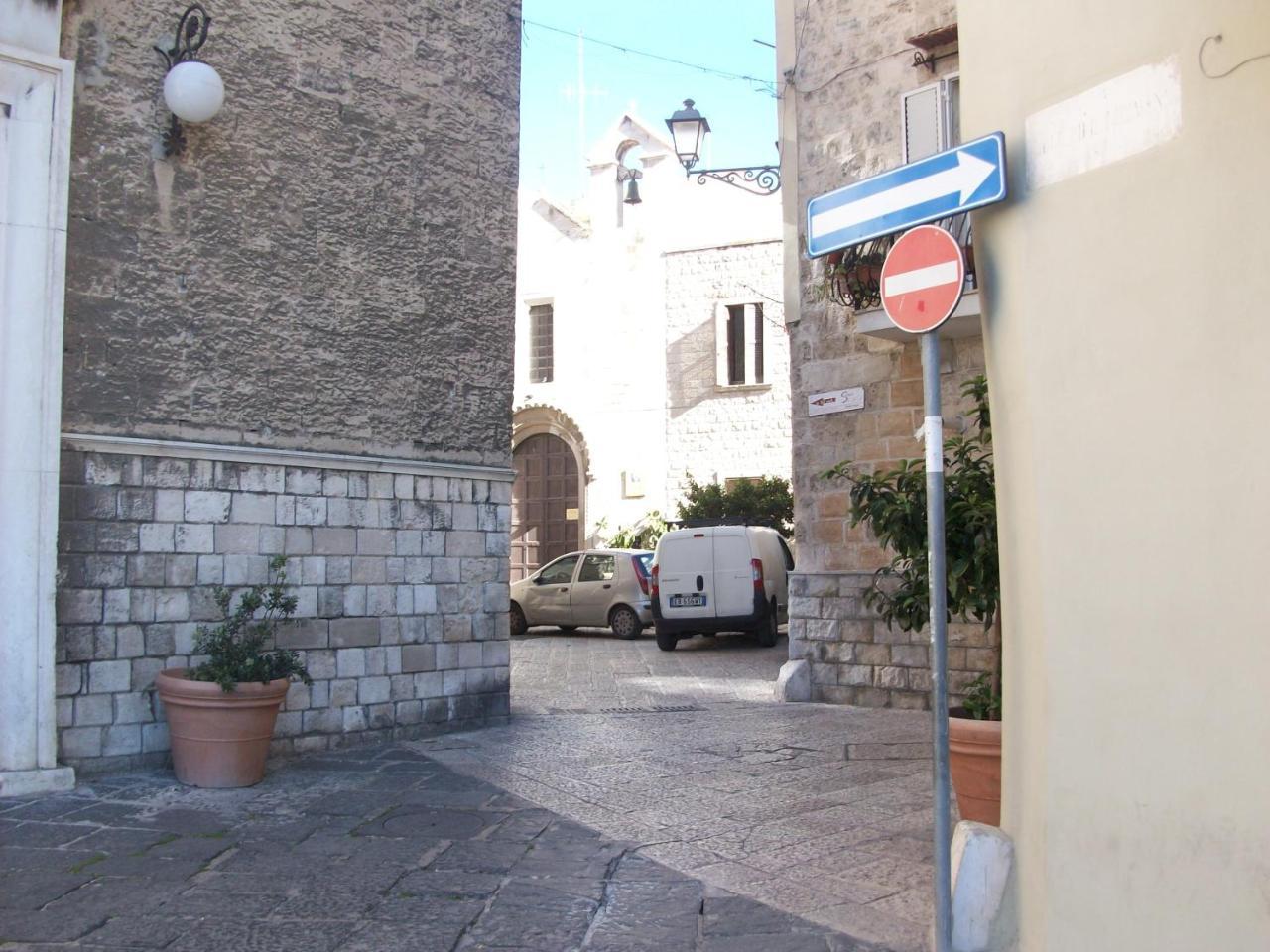 B&B La Corte San Francesco Μπάρι Εξωτερικό φωτογραφία